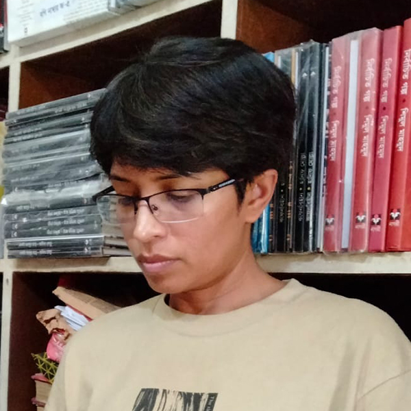 আমিনা শেলী